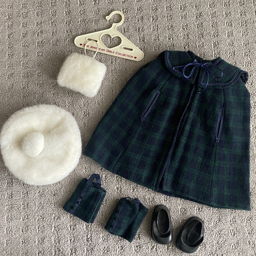 Plaid Cape and Accessories Set for Pleasant Company doll “Samantha”